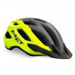 το Crossover είναι πλούσιο σε χαρακτηριστικά, όπως το ενσωματωμένο δίχτυ στους εμπρός αεραγωγούς, για να μην περνάνε έντομα μέσα στο κράνος.