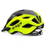 το Crossover είναι πλούσιο σε χαρακτηριστικά, όπως το ενσωματωμένο δίχτυ στους εμπρός αεραγωγούς, για να μην περνάνε έντομα μέσα στο κράνος.