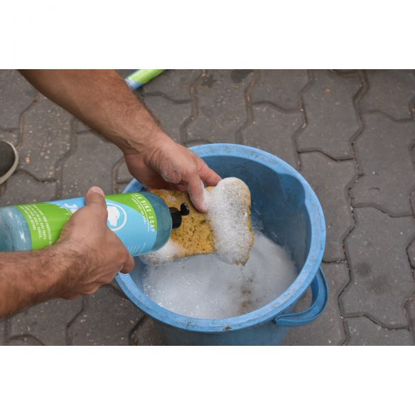 Καθαριστικό_Joe_s_Eco_Bike_Soap_1Lt_3 Joes eco bike soap Απομακρύνει αποτελεσματικά τη βρομιά και τη μάκα, αφήνοντας πίσω του γυαλιστερή καθαριότητα.