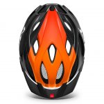 το Crossover είναι πλούσιο σε χαρακτηριστικά, όπως το ενσωματωμένο δίχτυ στους εμπρός αεραγωγούς, για να μην περνάνε έντομα μέσα στο κράνος.