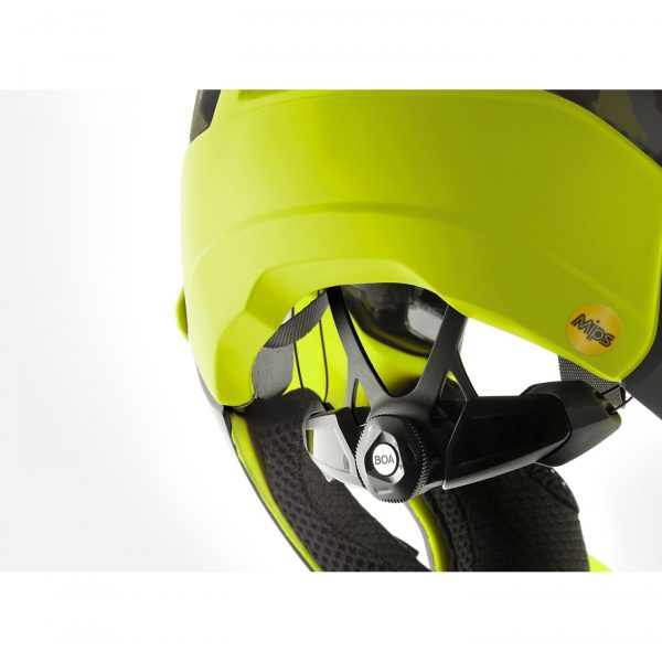 Κράνος_MET_Parachute_MCR_MIPS_Camo_Lime_Green_Matt_Glossy_6 Το Parachute MCR είναι πραγματικά ένα κράνος 2 σε 1