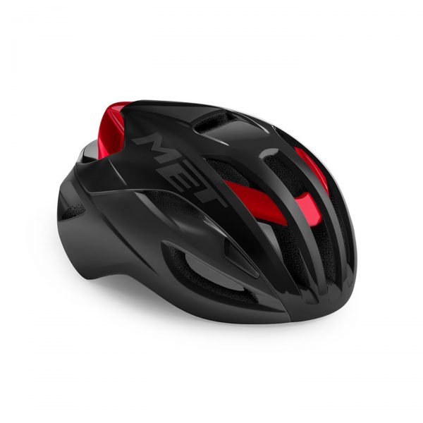 Με το Rivale στα 230gr βάρους έχουμε ένα αεροδυναμικό κράνος, με υψηλά επίπεδα ασφάλειας, σωστή εφαρμογή και όμορφο styling.