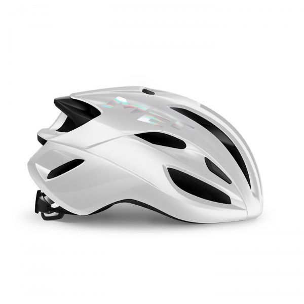 Με το Rivale στα 230gr βάρους έχουμε ένα αεροδυναμικό κράνος, με υψηλά επίπεδα ασφάλειας, σωστή εφαρμογή και όμορφο styling.