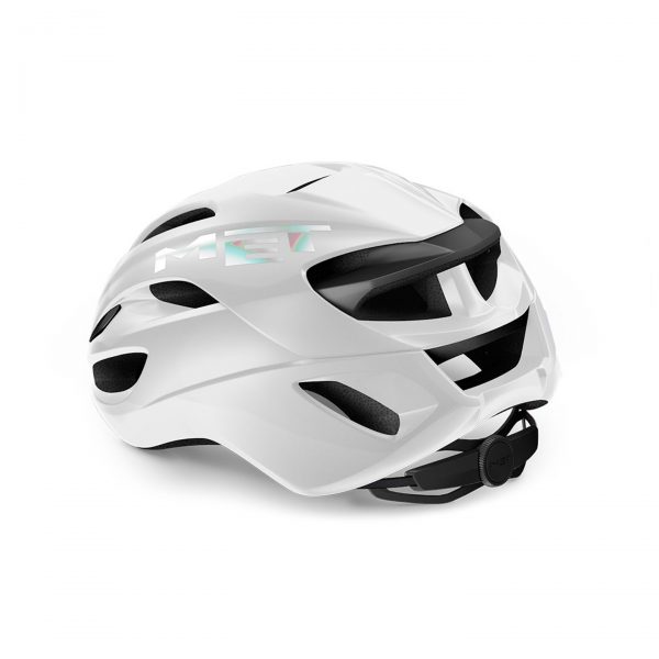 Με το Rivale στα 230gr βάρους έχουμε ένα αεροδυναμικό κράνος, με υψηλά επίπεδα ασφάλειας, σωστή εφαρμογή και όμορφο styling.