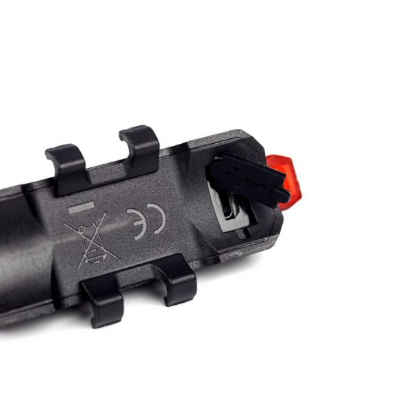 Σετ_Φώτα_Ποδηλάτου_RFR_Power_Lighting_Set_USB_5 Τα φώτα είναι αδιάβροχα και τοποθετούνται πολύ εύκολα χάρις στα strap σιλικόνης τους.