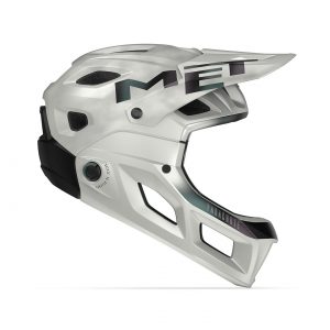 Το Parachute MCR είναι πραγματικά ένα κράνος 2 σε 1