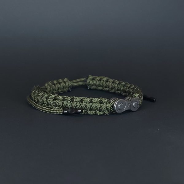 Βραχιόλι_Chain_Link_Grey_Chaki_2 Τα βραχιόλια Chain Link είναι το τέλειο δώρο για έναν ποδηλάτη.