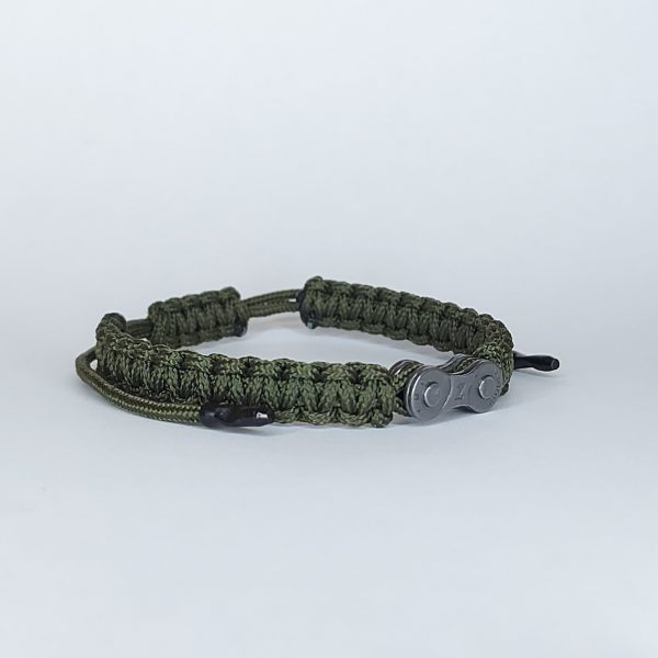 Βραχιόλι_Chain_Link_Grey_Chaki_4 Τα βραχιόλια Chain Link είναι το τέλειο δώρο για έναν ποδηλάτη.